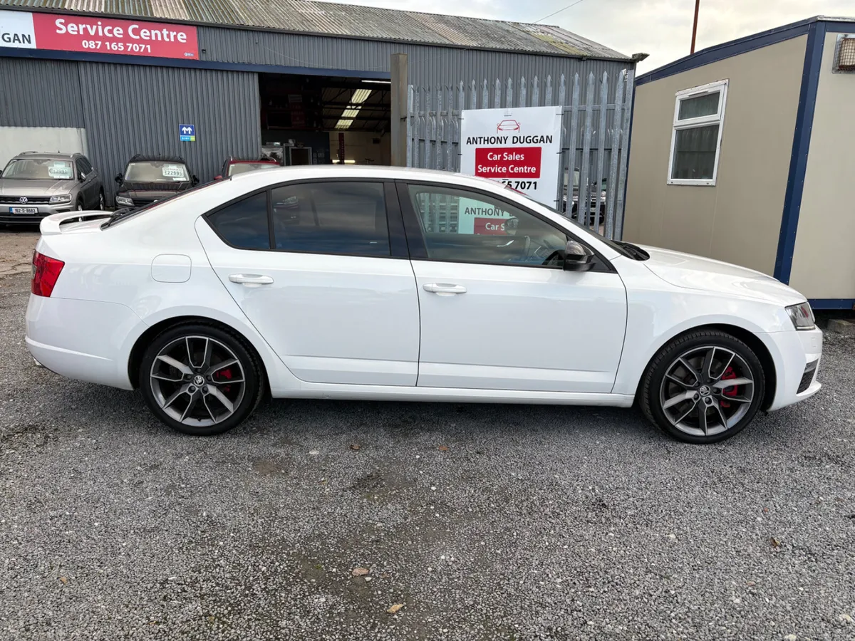Skoda Octavia VRS - Image 2