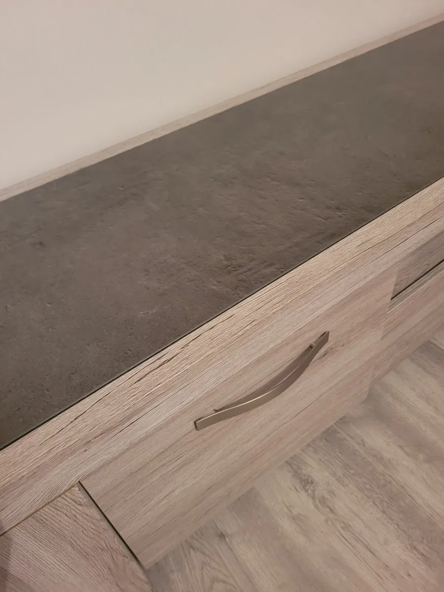 TV unit - Image 4