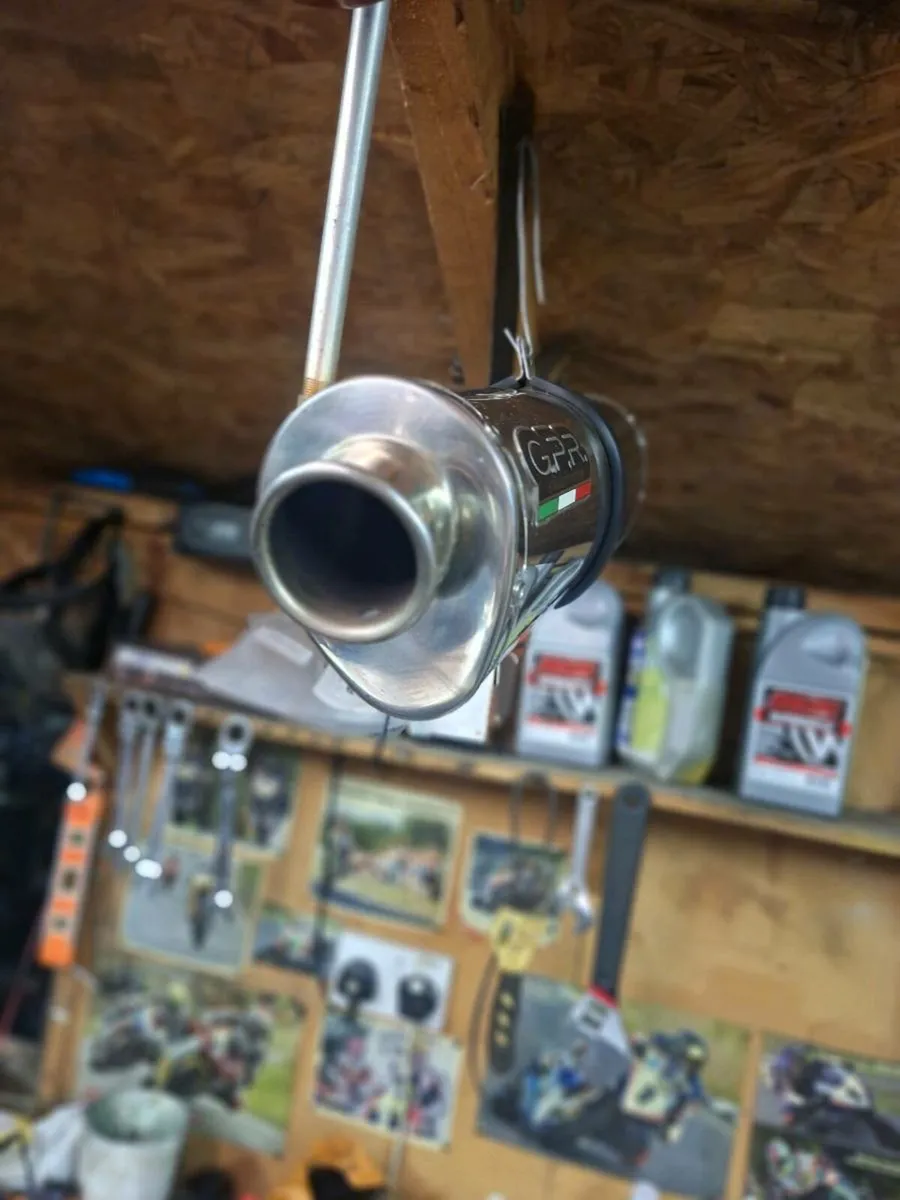 exhaust - Image 3