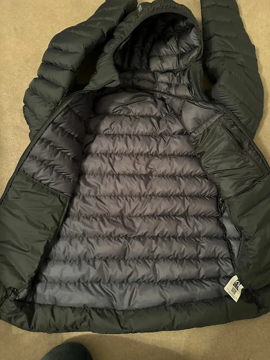 ARC'TERYX Down Coat - Image 3