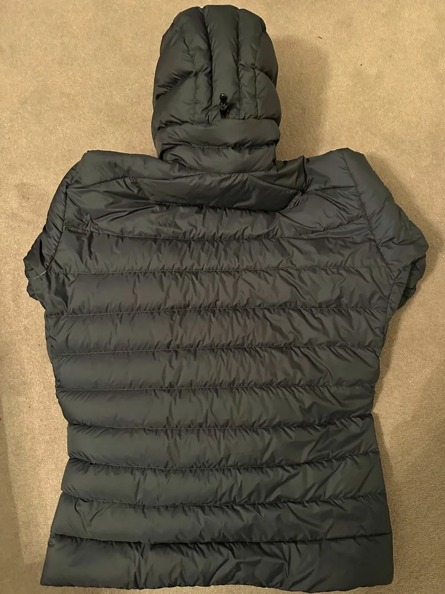 ARC'TERYX Down Coat - Image 4