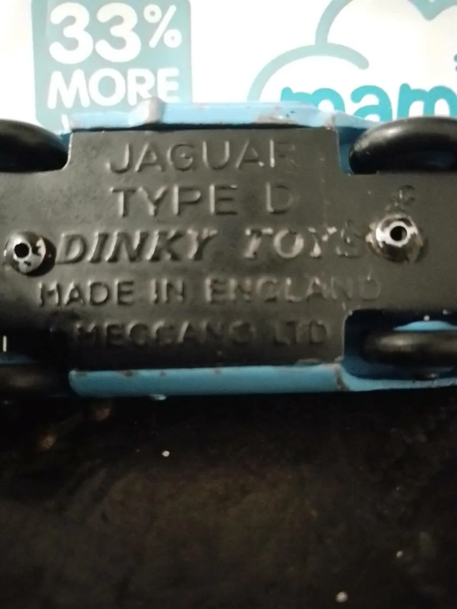 Old dinky car - Image 2