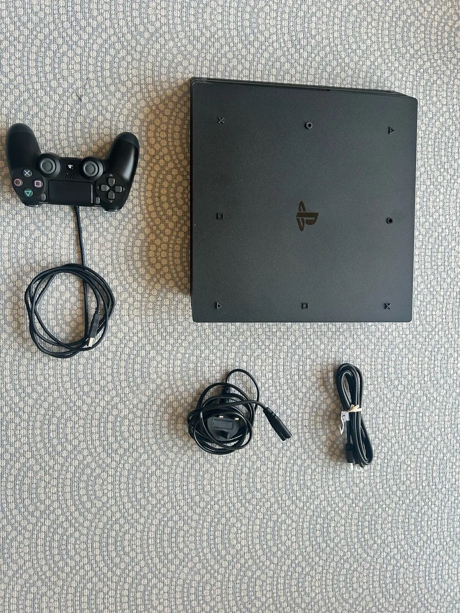 Playstation 4 pro - Image 1