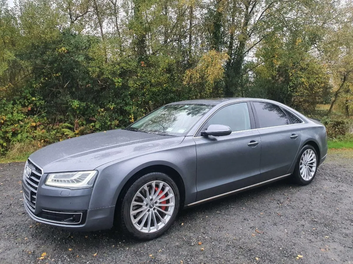 AUDI A8 EXCLUSIVE  260 BHP QUATTRO 2014 - Image 1