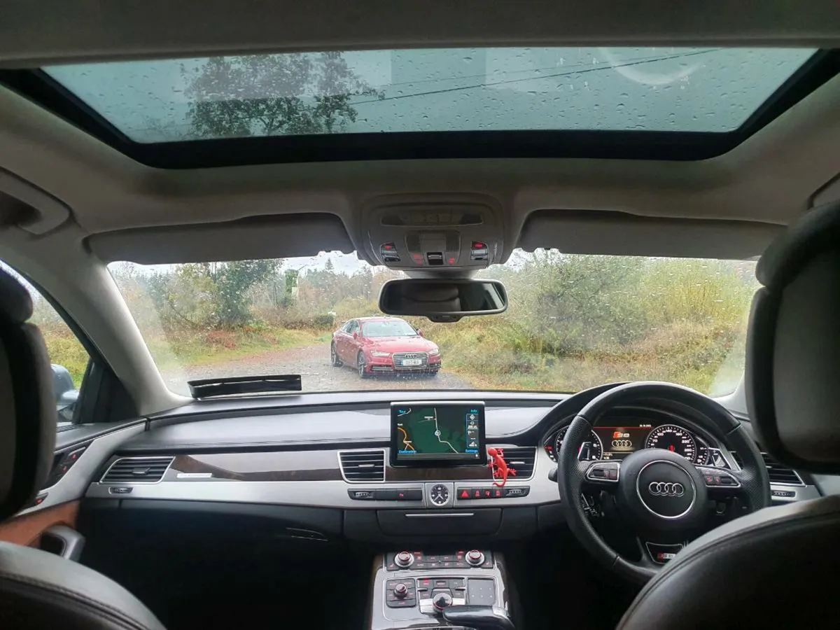 AUDI A8 RARE EXCLUSIVE MODEL  300 BHP QUATTRO 2014 - Image 2