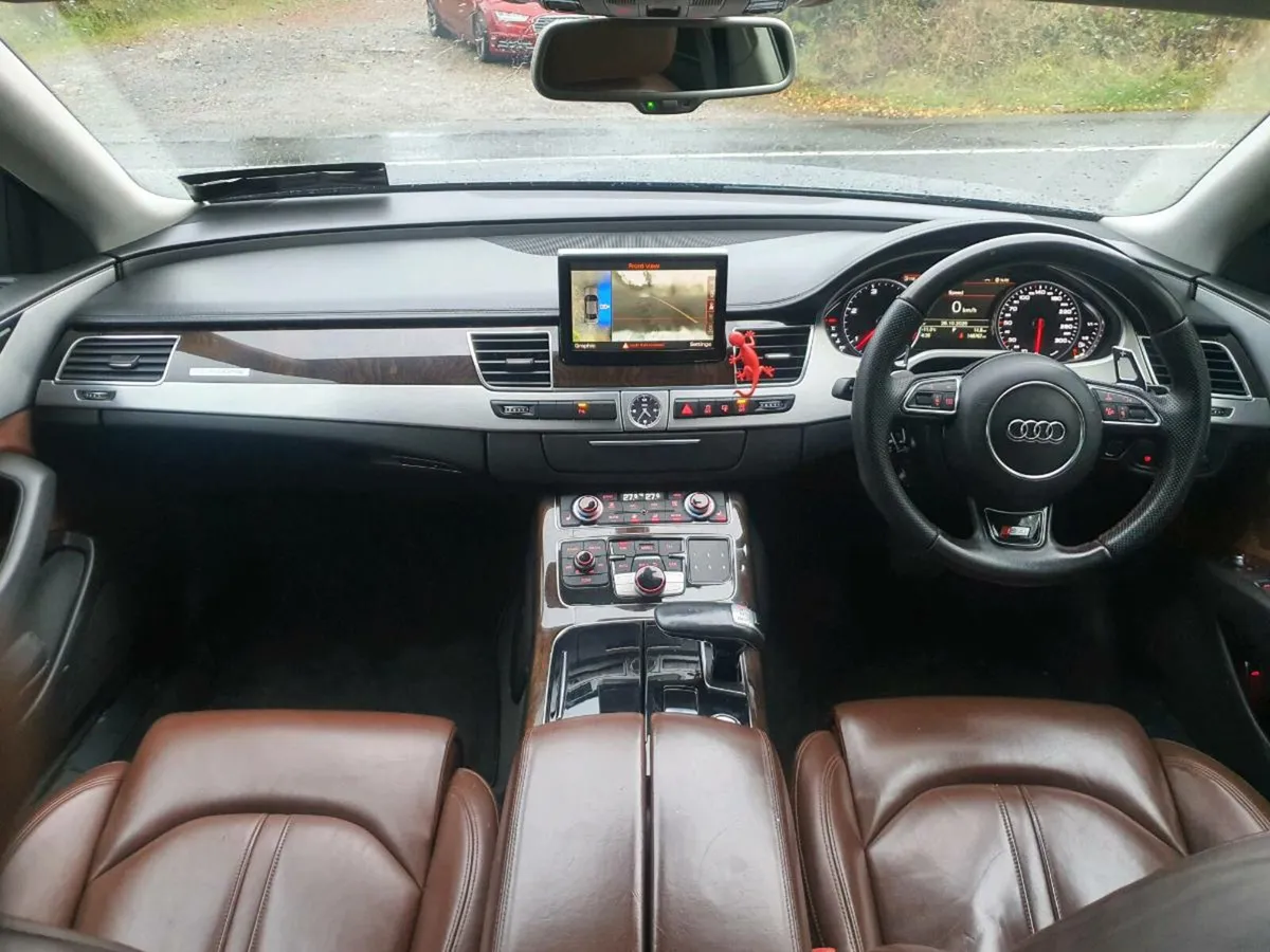 AUDI A8 RARE EXCLUSIVE MODEL  300 BHP QUATTRO 2014 - Image 3