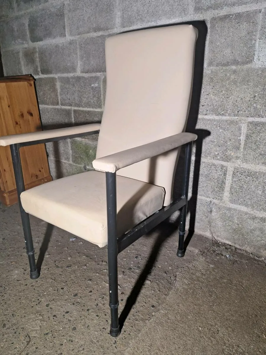 Adjustable Orthopaedic Chair (DELIVERY) - Image 1
