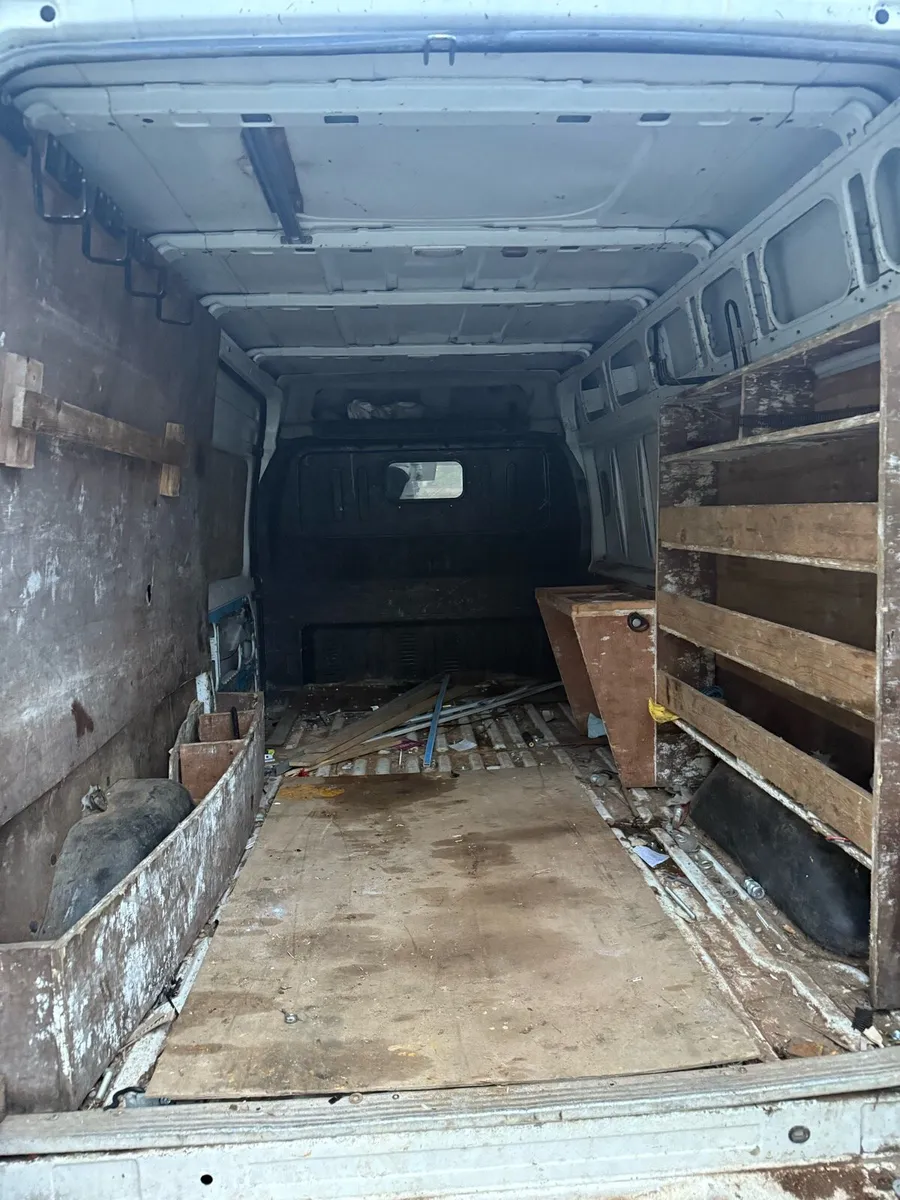 Ford Transit T350 6 speed 140bhp - Image 4