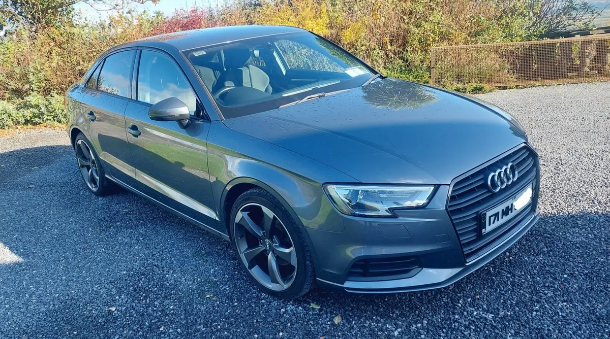 AUDI A3 Saloon - Image 2