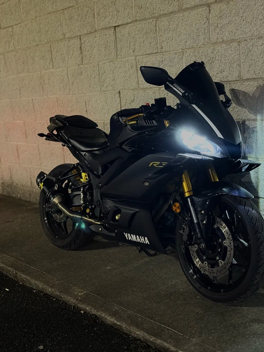 191 Yamaha r3 - Image 1