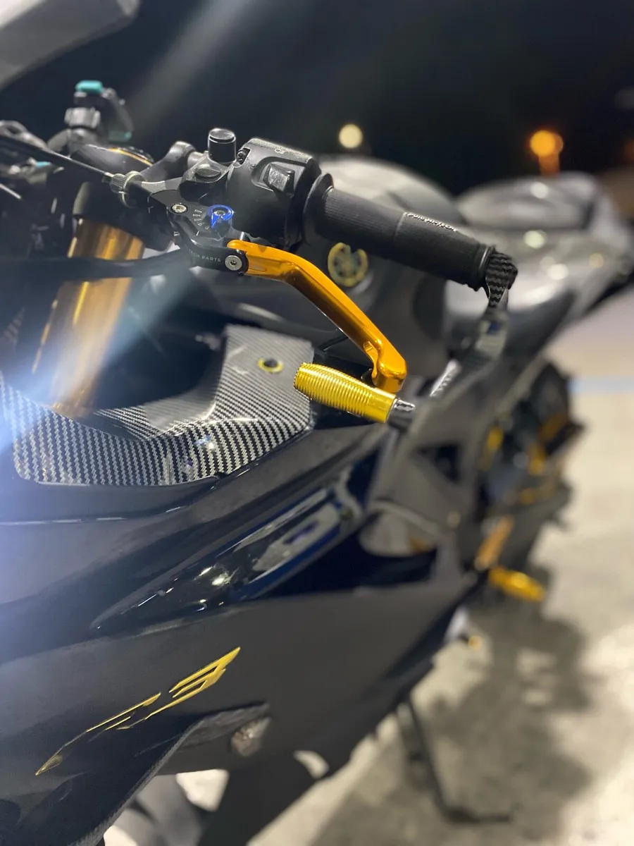 191 Yamaha r3 - Image 3