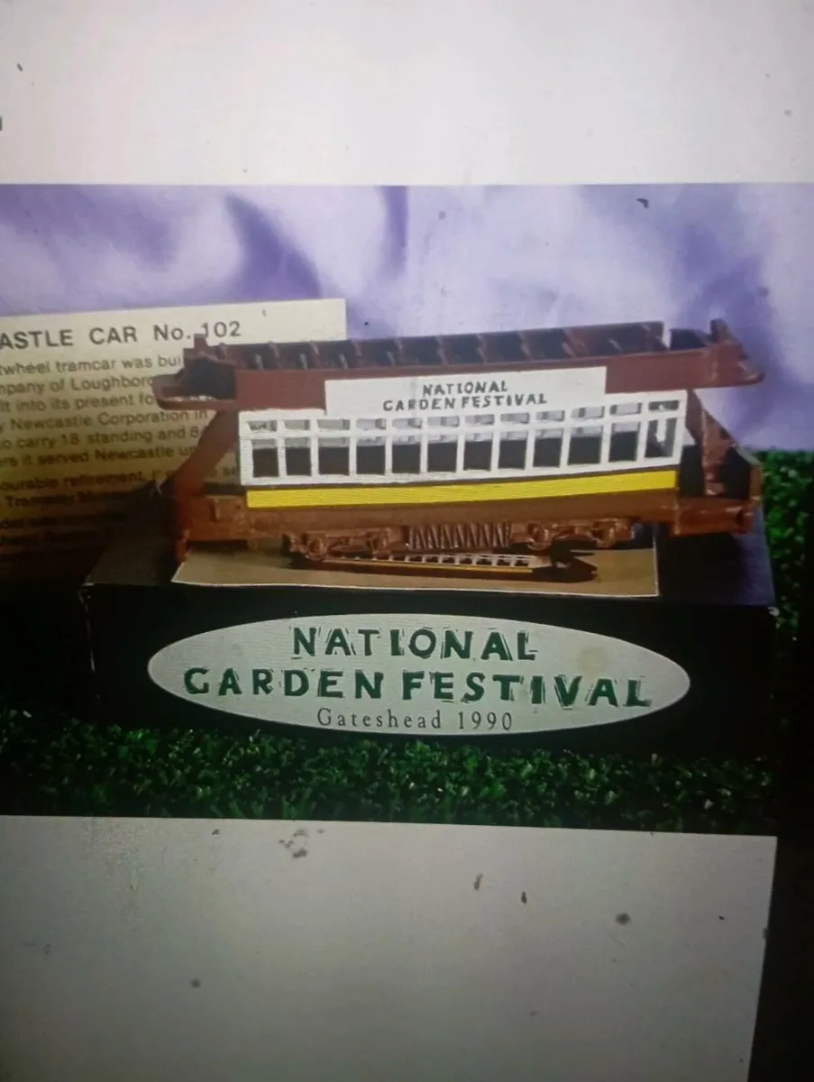 LIMITED EDITION. MEATAL GEATSCEAL TRAM - Image 1