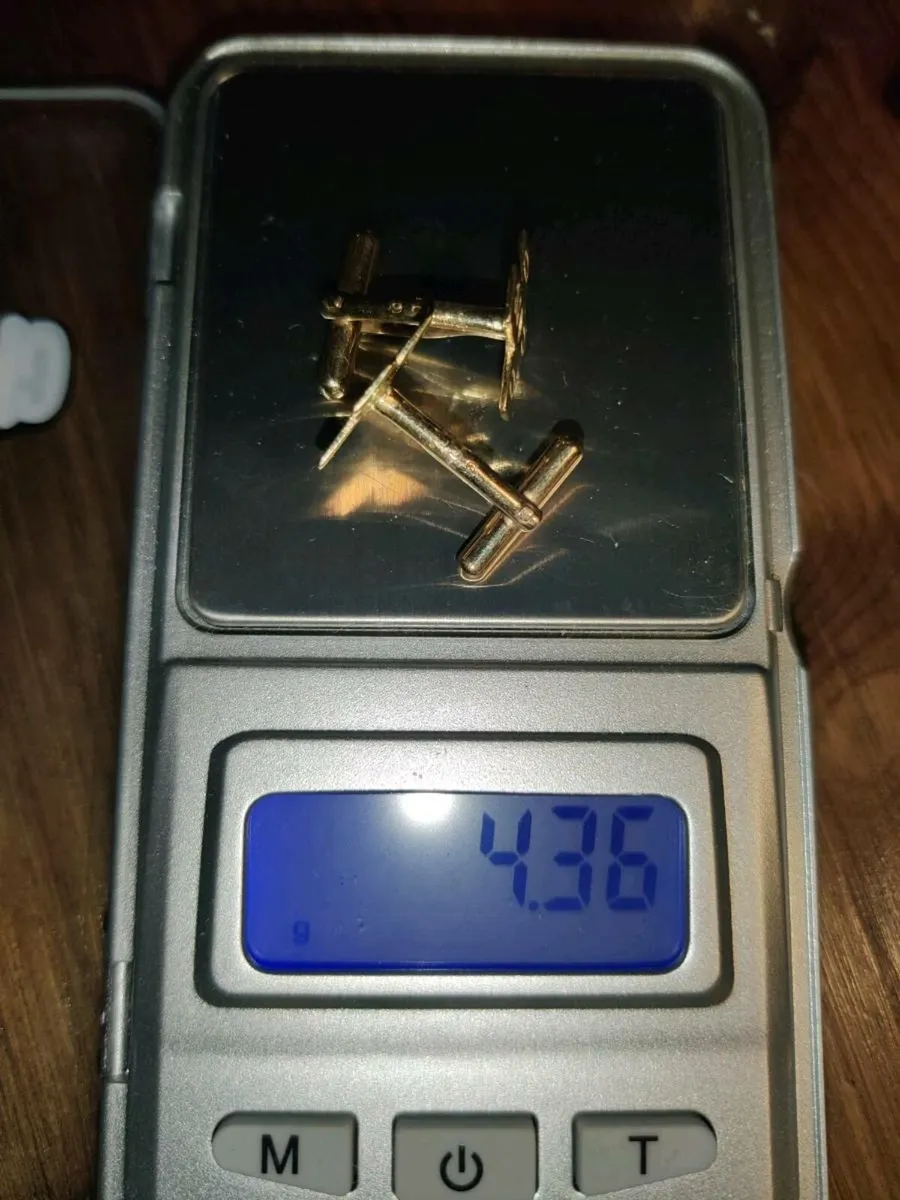 RARE MILLENIUM 2000, 9CT Gold 4 Gram Cufflinks ! - Image 2