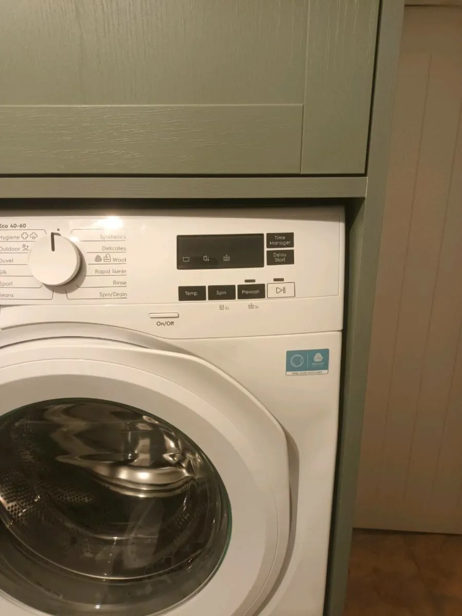Washing machine - Image 2