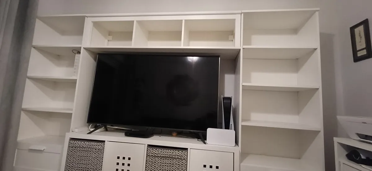 Storage unit - Image 1