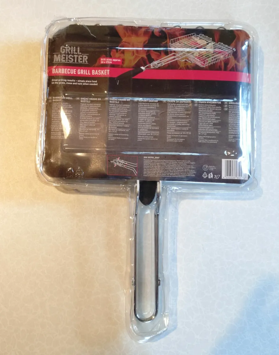 GRILL MEISTER BARBECUE GRILL BASKET (NEW). - Image 2