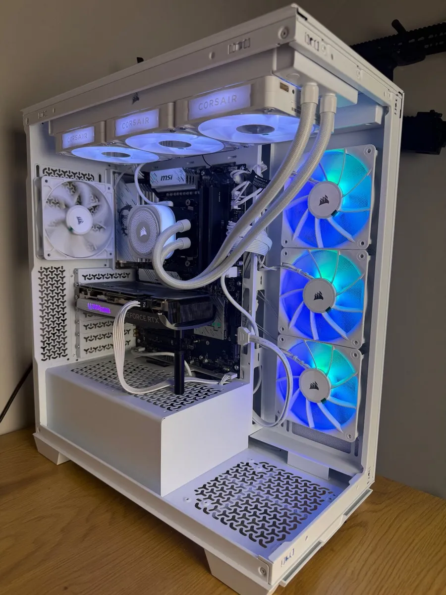 Gaming PC Ryzen 5 7600 RTX 4070 - Image 2