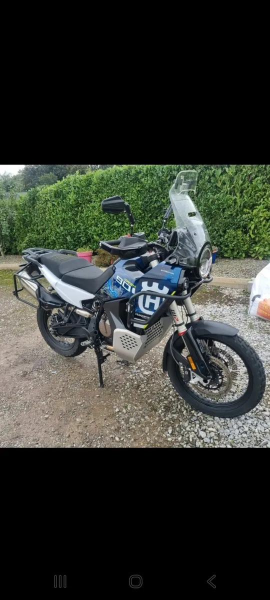 HUSQVARNA Norden 901 Expedition - Image 1