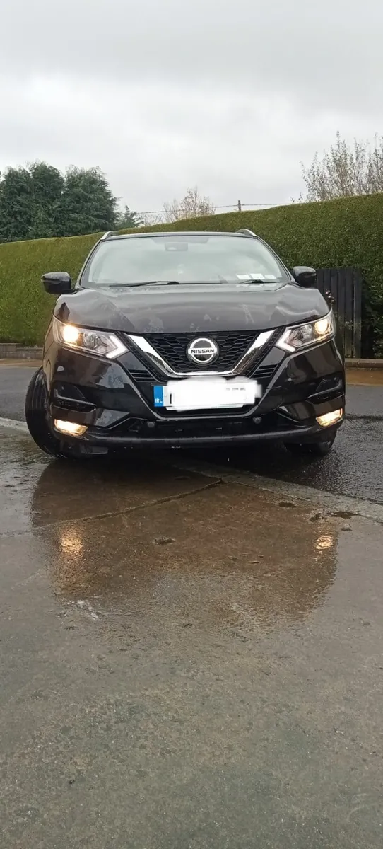 Nissan Qashqai 2018 , 60,000 miles - Image 1