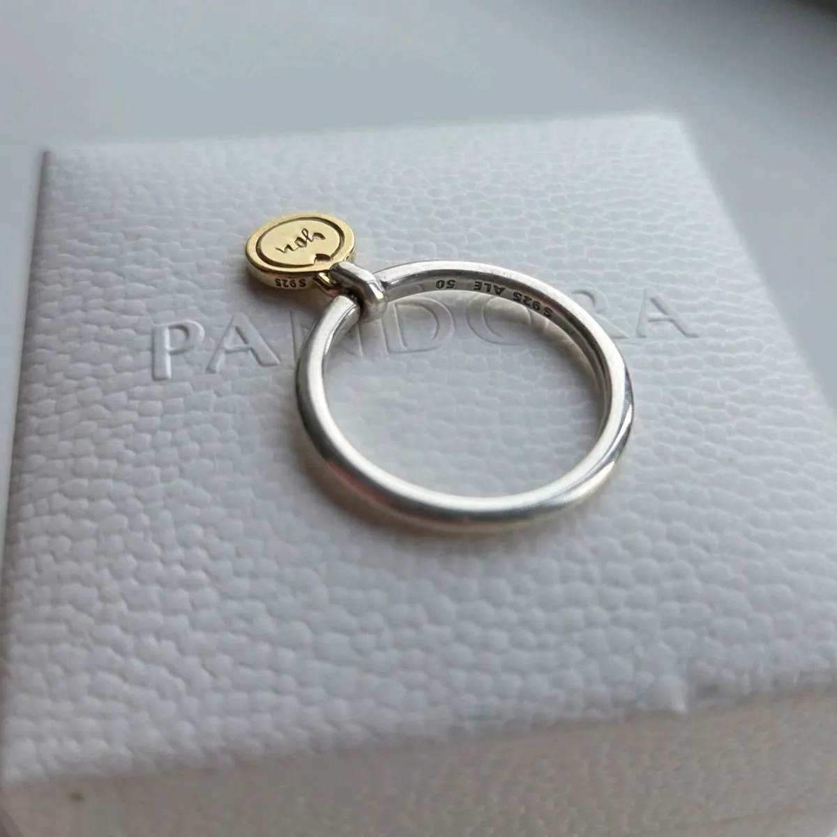 Pandora ring love&you size 48 perfect condition - Image 4
