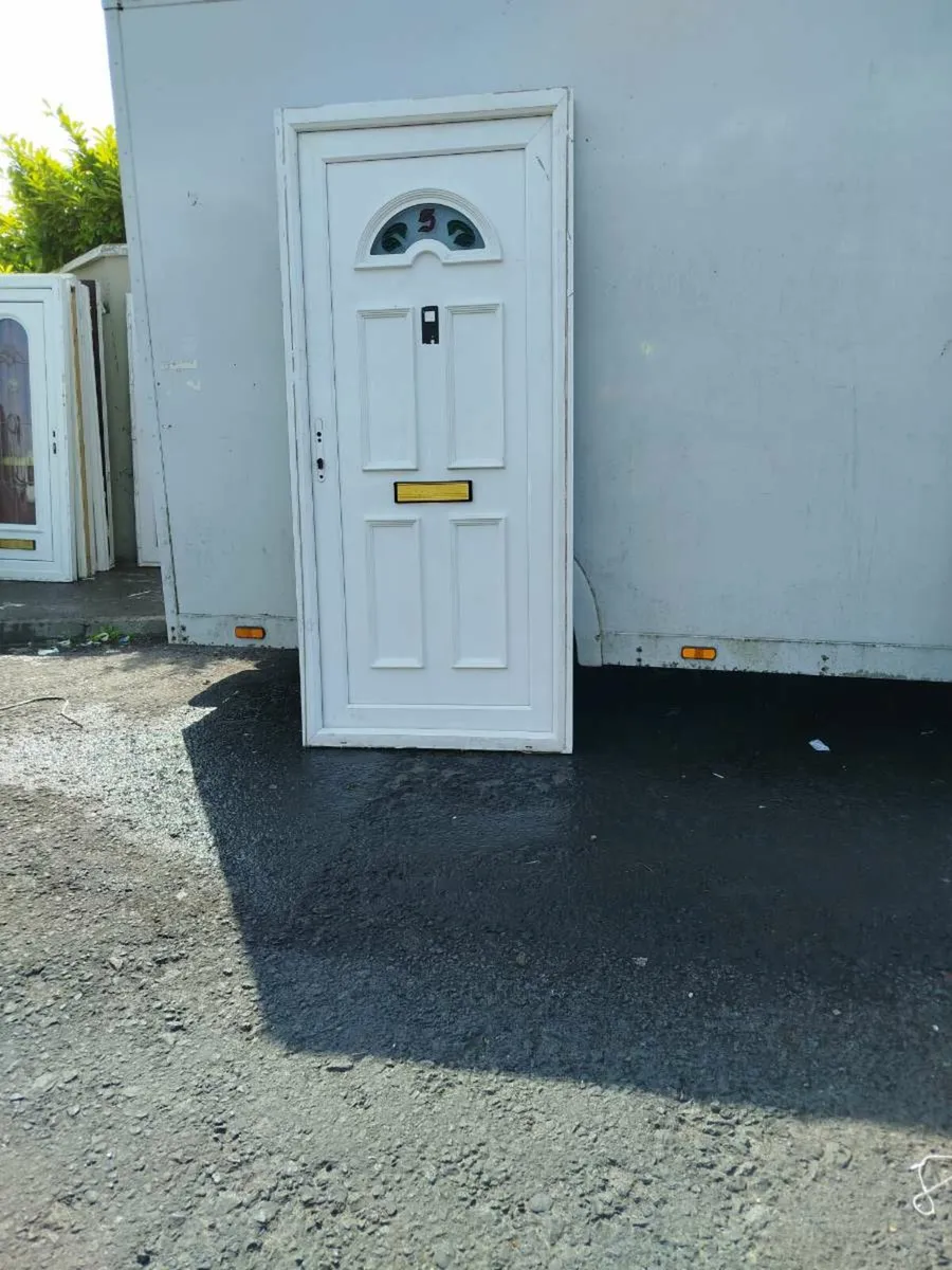 ➡️ HIGH QUALITY SINGLE DOOR AVAILABLE ⬅️ - Image 2
