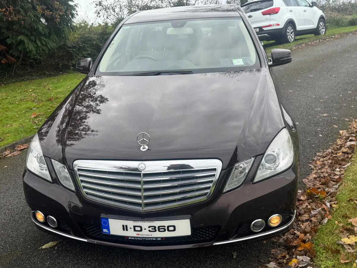 Mercedes-Benz E-Class 2011 diesel auto - Image 3