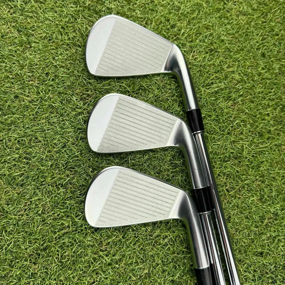 Srixon ZX5 / ZX7 Combo Irons / 5-Pw / Stiff - Image 4