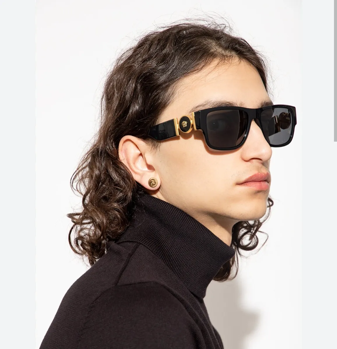 Versace Squared Medusa Medallion Unisex Sunglasses - Image 4