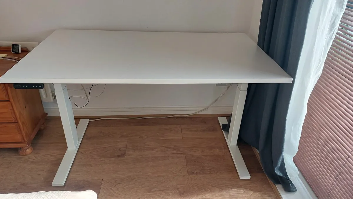Sit Stand desk - Image 2