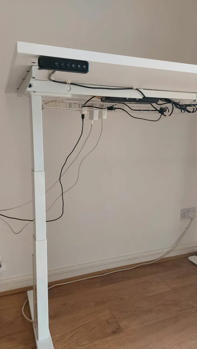 Sit Stand desk - Image 3