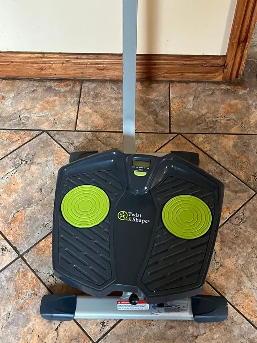 Twist and shape exercise machine with training CD and manual - Image 2