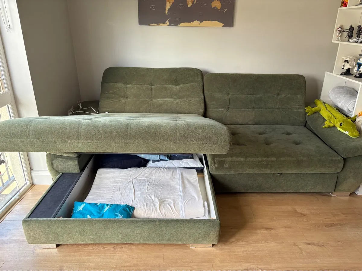 Corner sofa bed - Image 2
