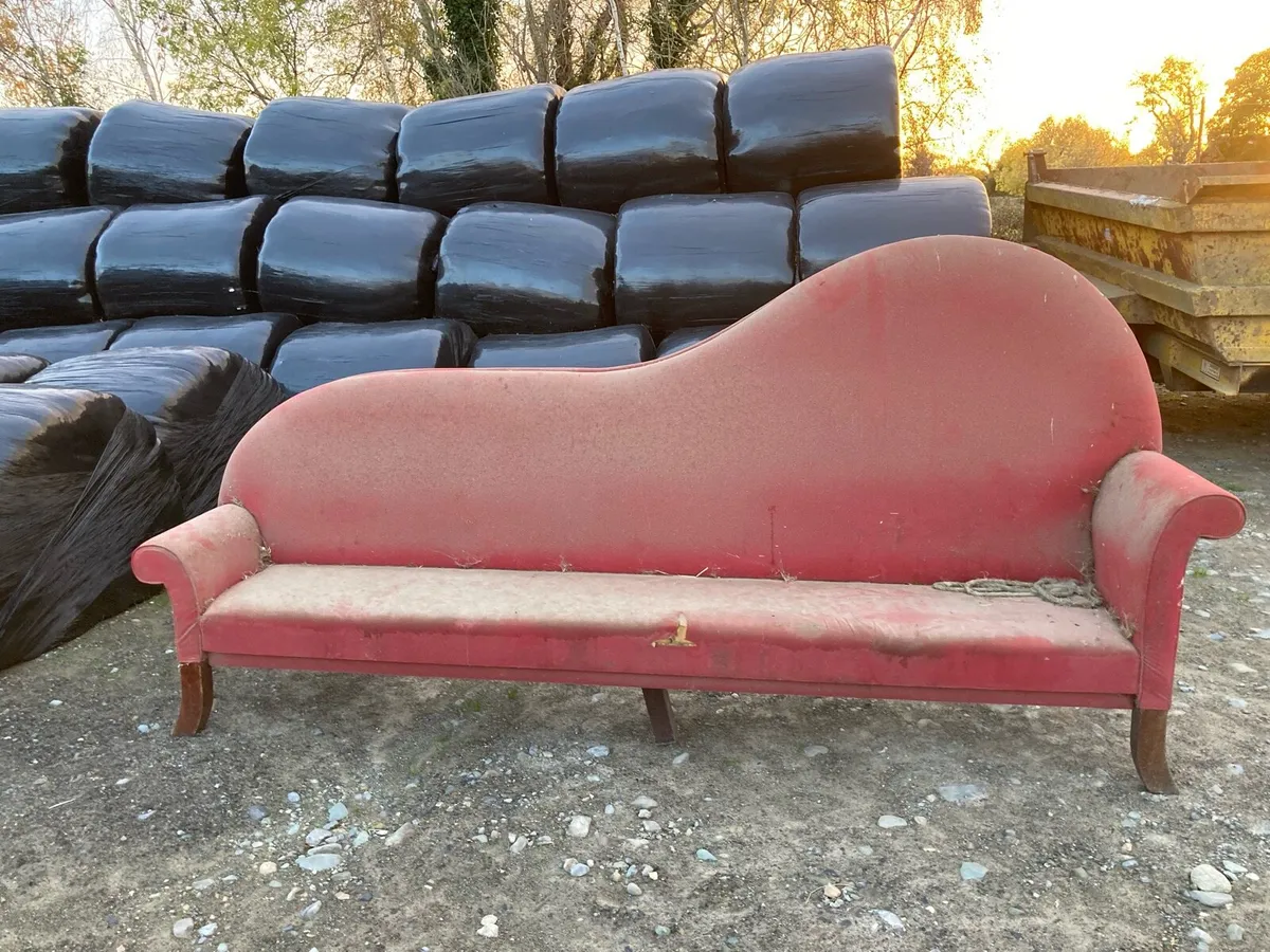 Custom seat - Image 1