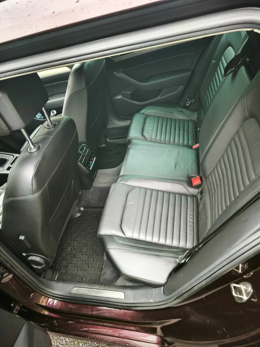 Volkswagen Passat 2016 - Image 4