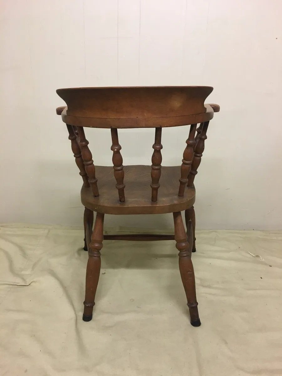 Antique Captains Chair - Image 4