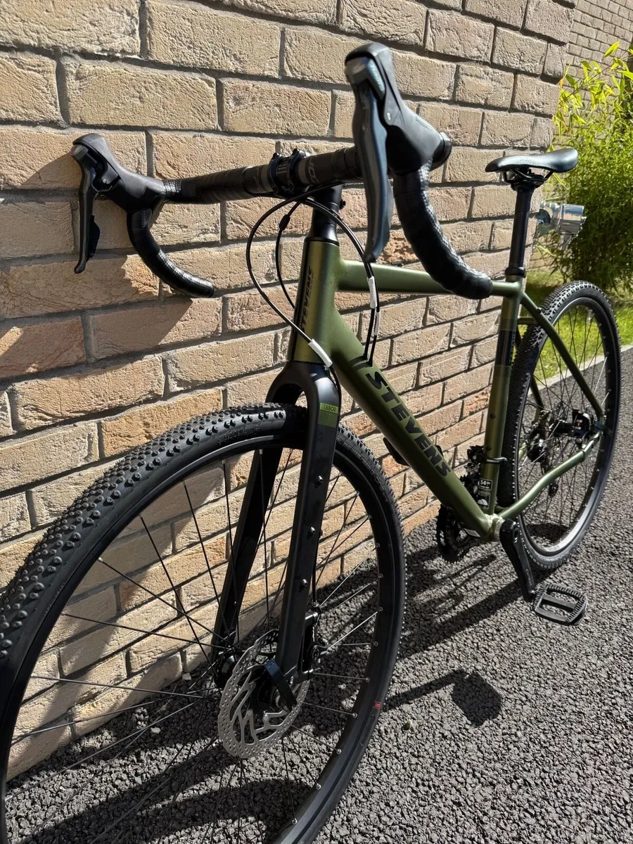 Stevens Tabor Gen 2.0 Gravel Bike 54 size - Image 2