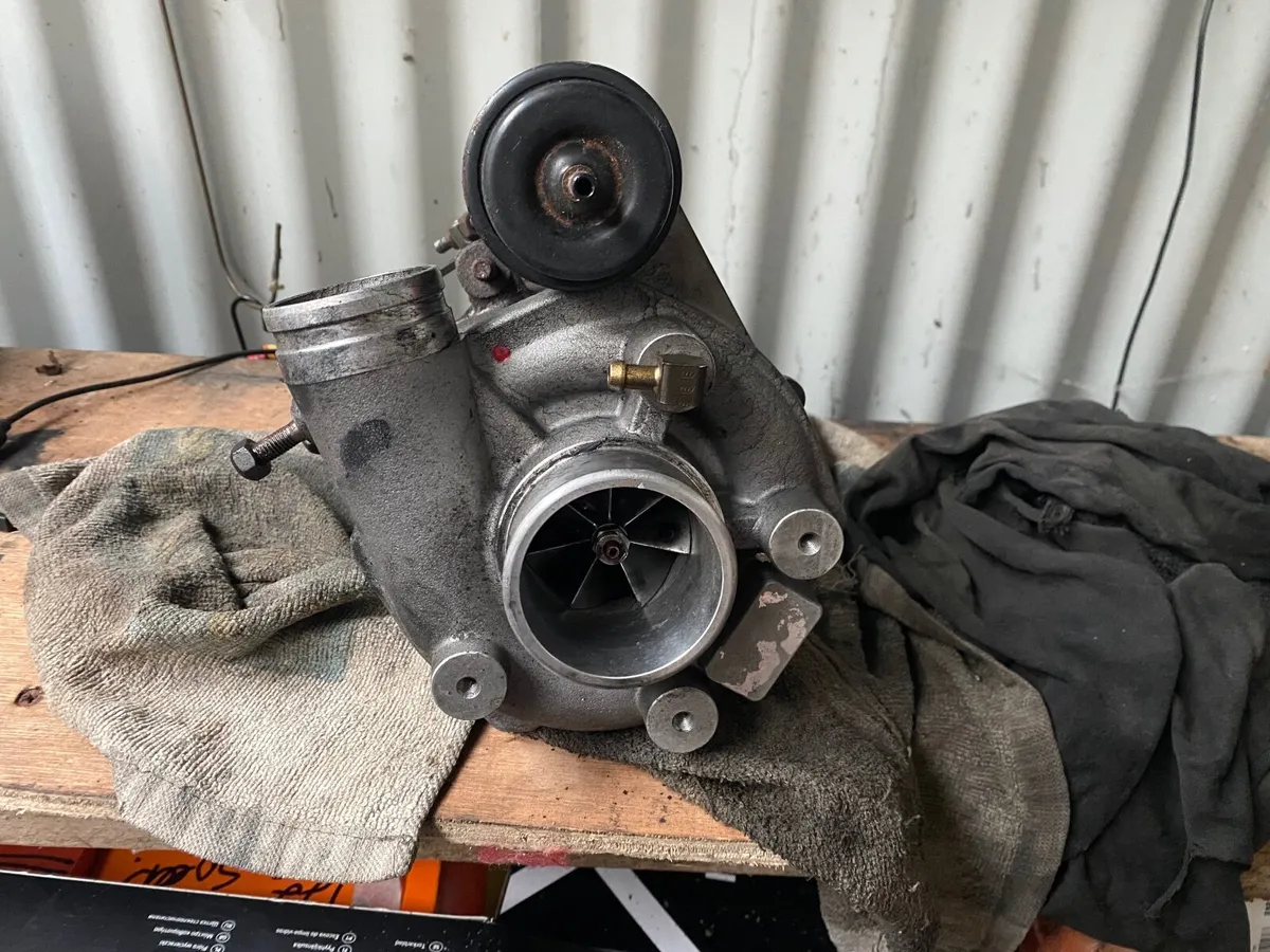 OM606 Hybrid Turbo & Injectors - Image 1
