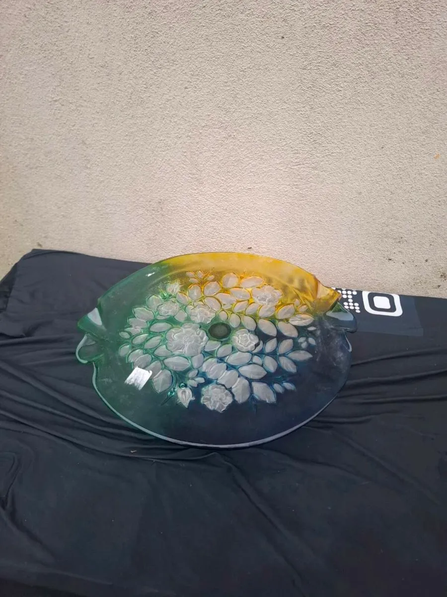 Glass cake stand postage possible - Image 1