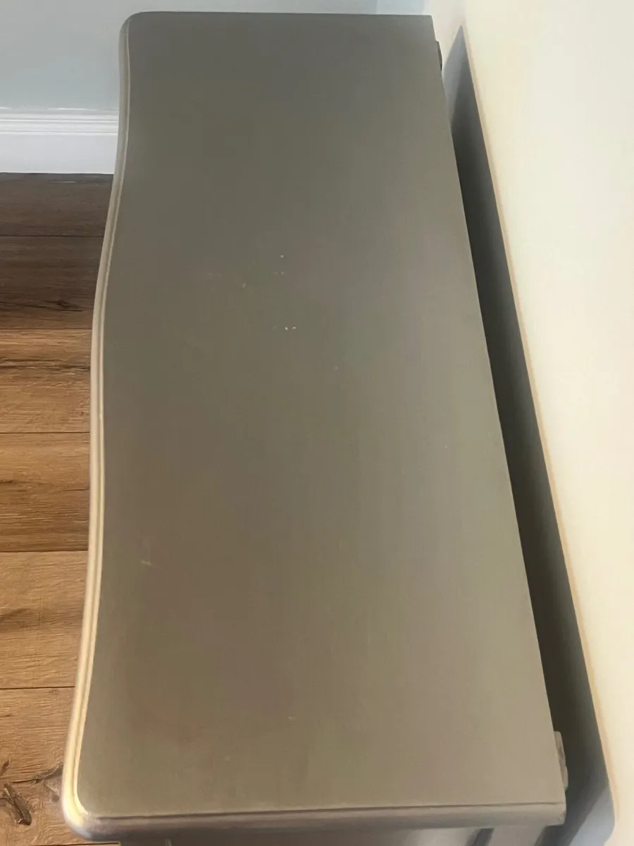 Console table - Image 2