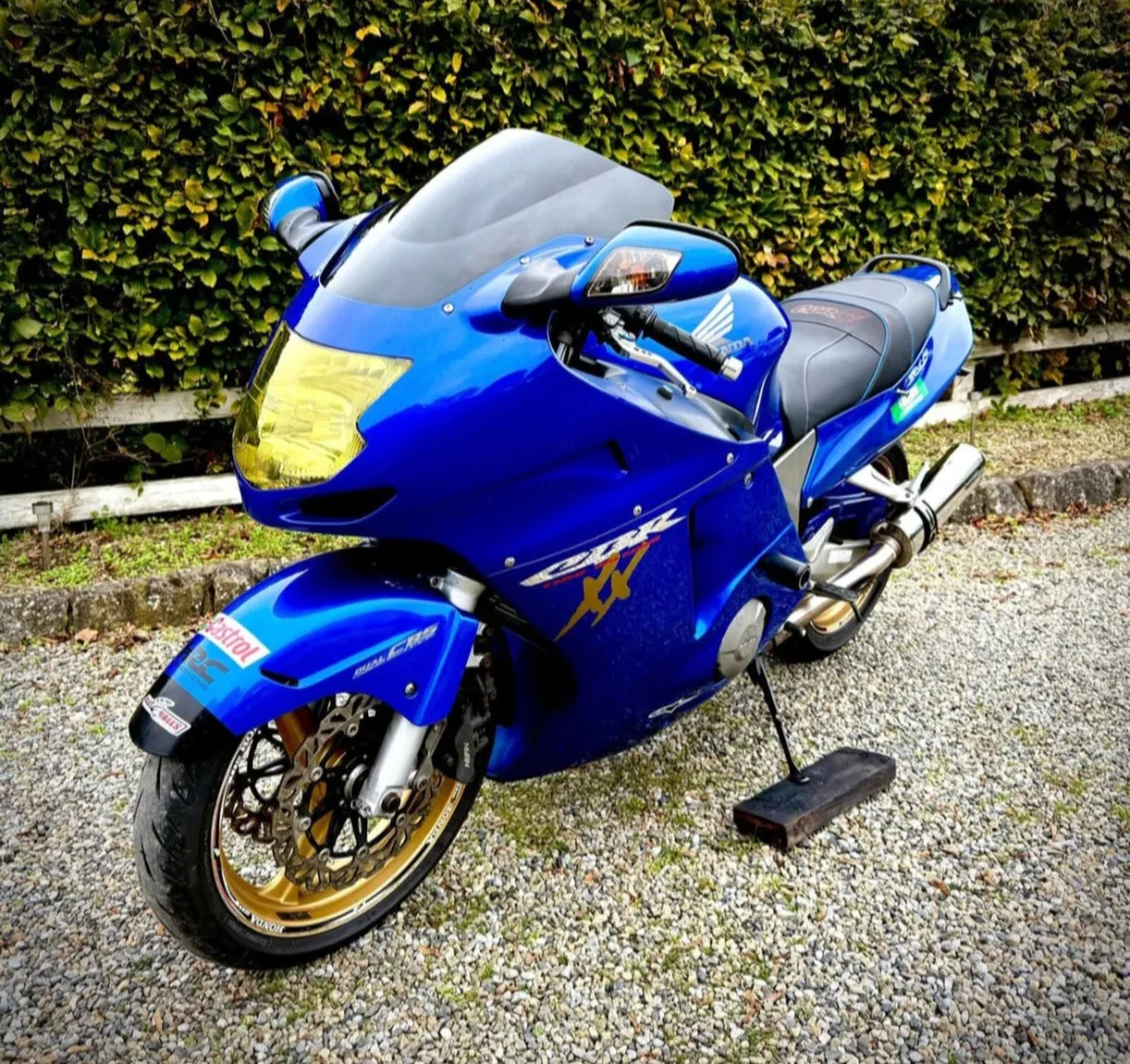 00 Honda CBR 1100XX BLACKBIRD TAXED 10/26 - Image 2