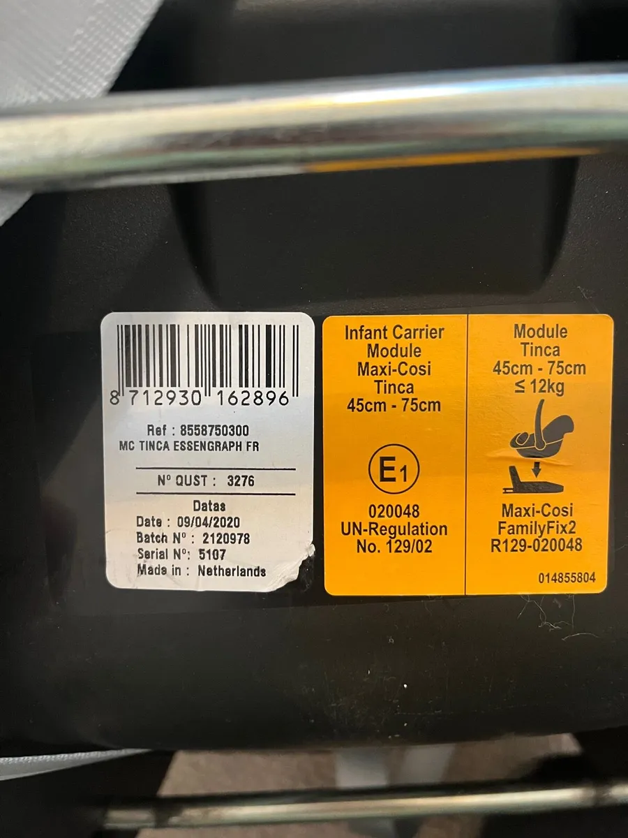 Maxi Cosi Isofix Car Seat - Image 3