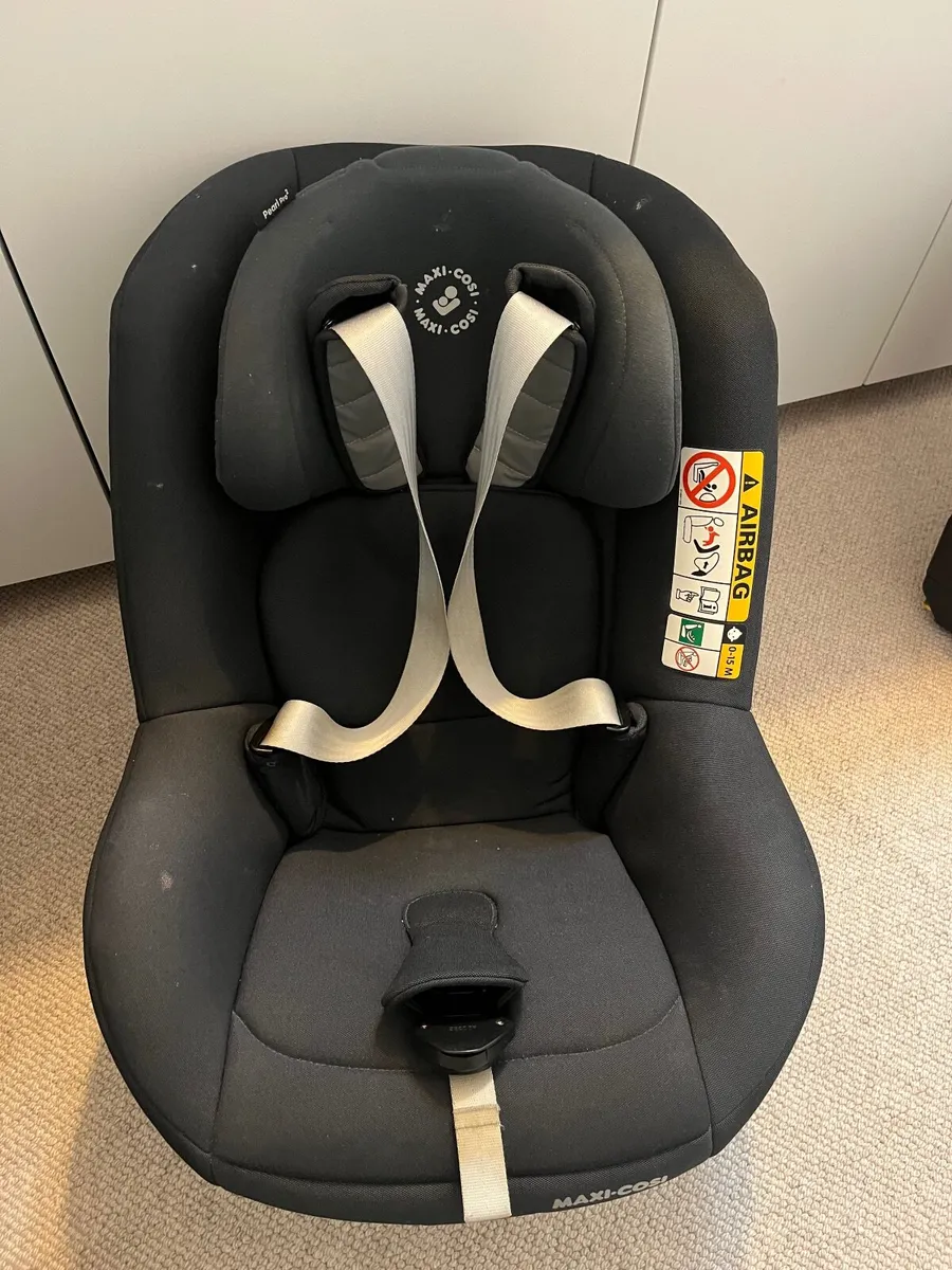 Maxi Cosi Pearl Pro 2 Car Seat - Image 4