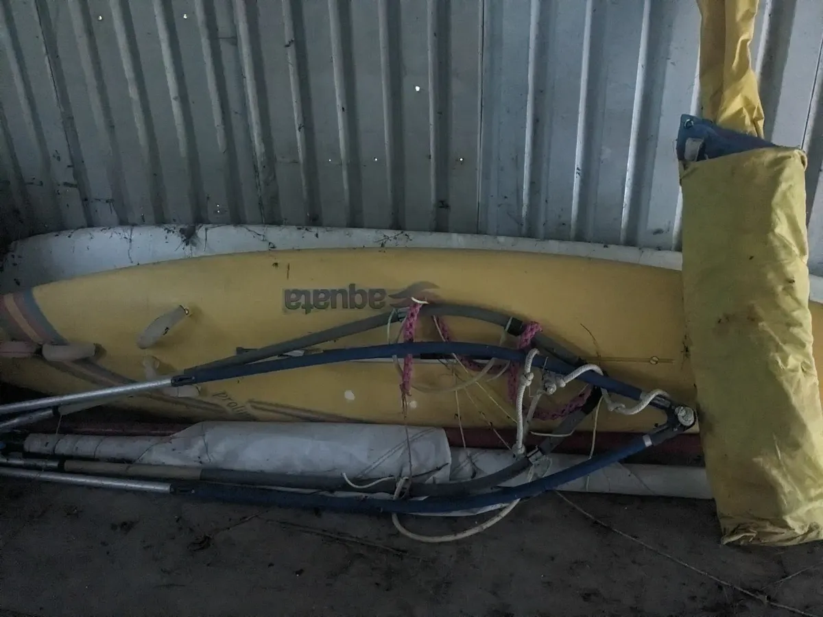 Windsurfing kit - Image 1