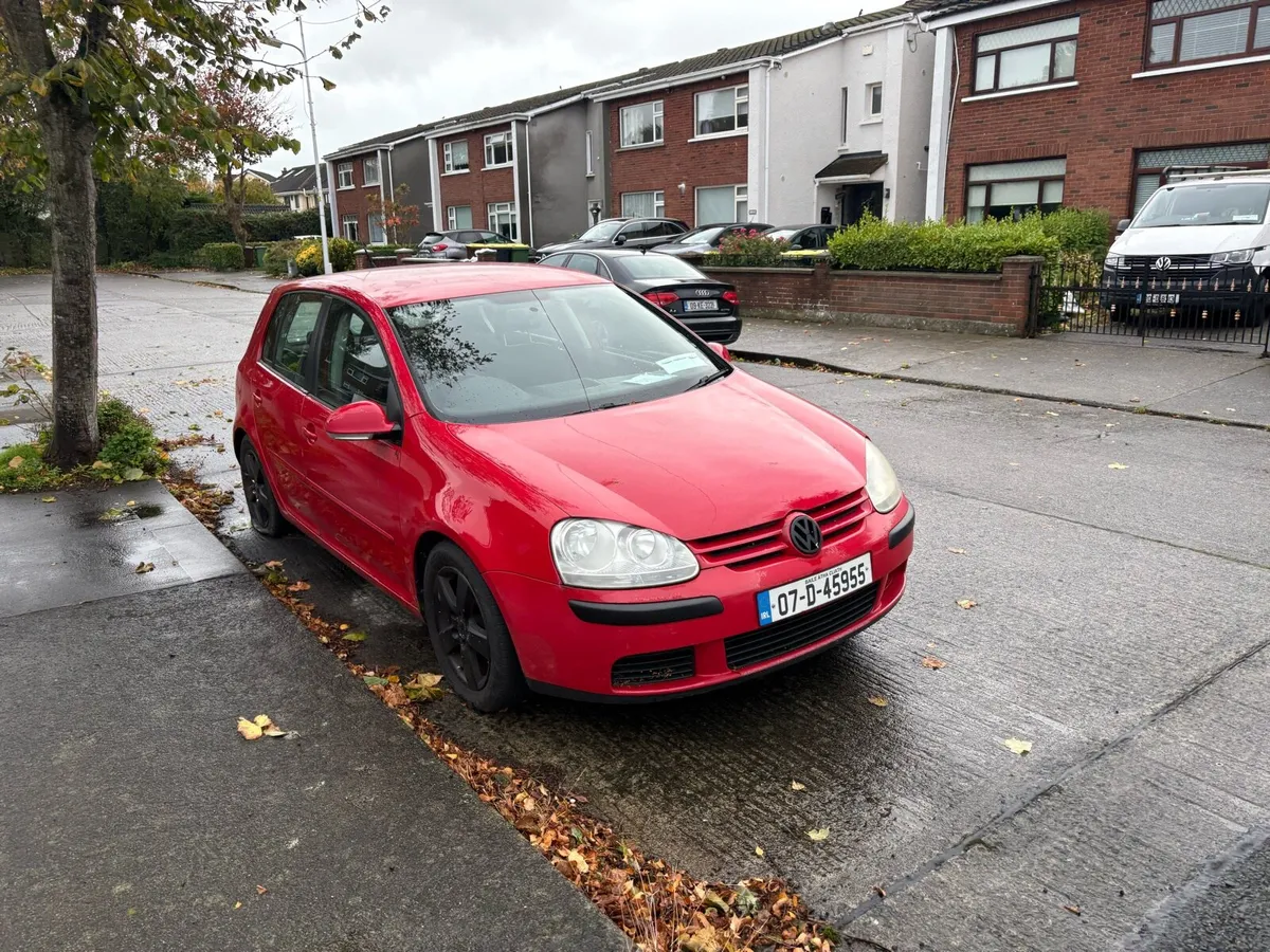 Volkswagen Golf 1.9tdi Automatic - Image 1