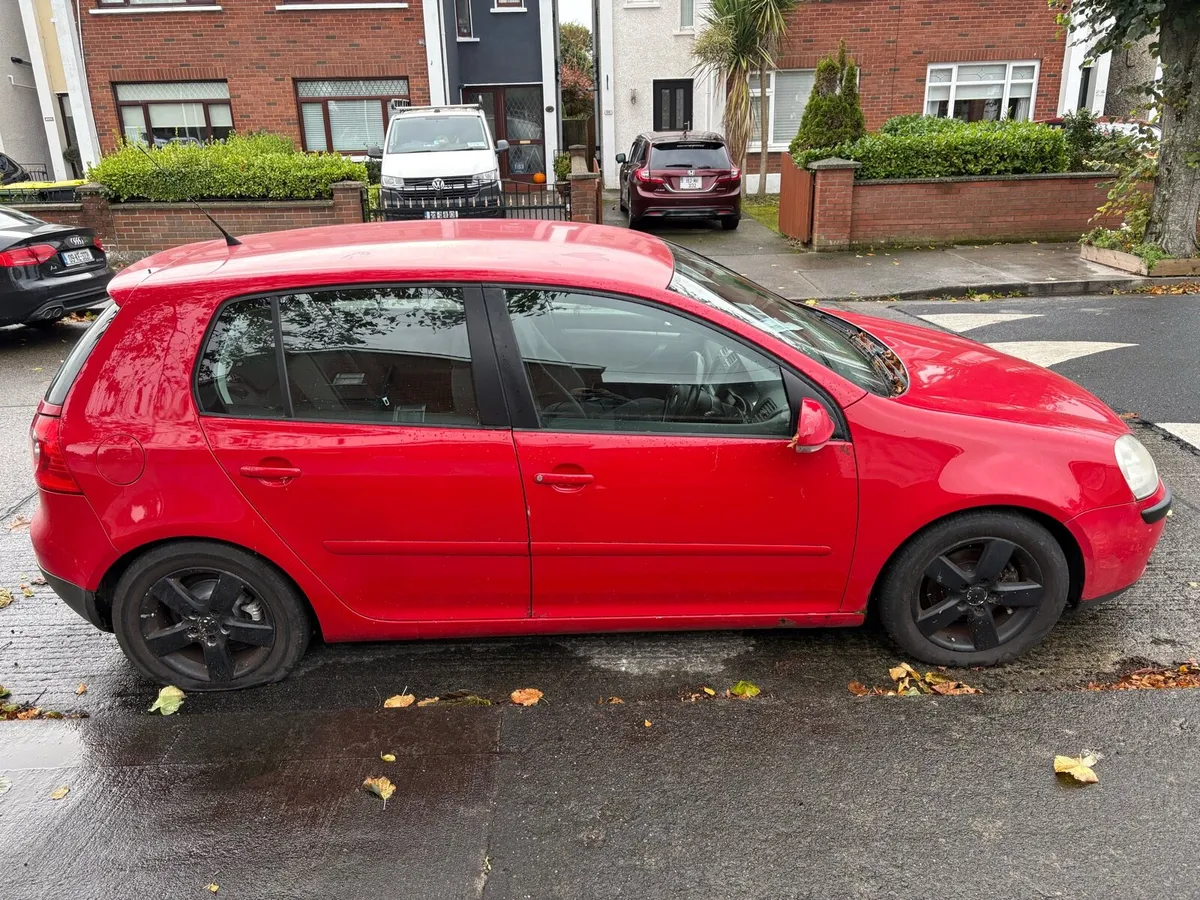 Volkswagen Golf 1.9tdi Automatic - Image 2