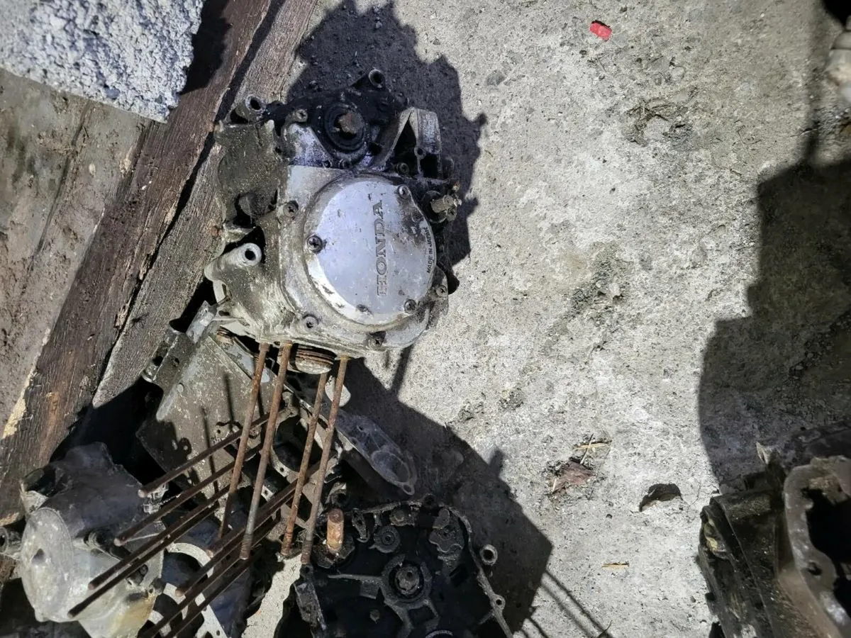 Honda 50 parts - Image 1