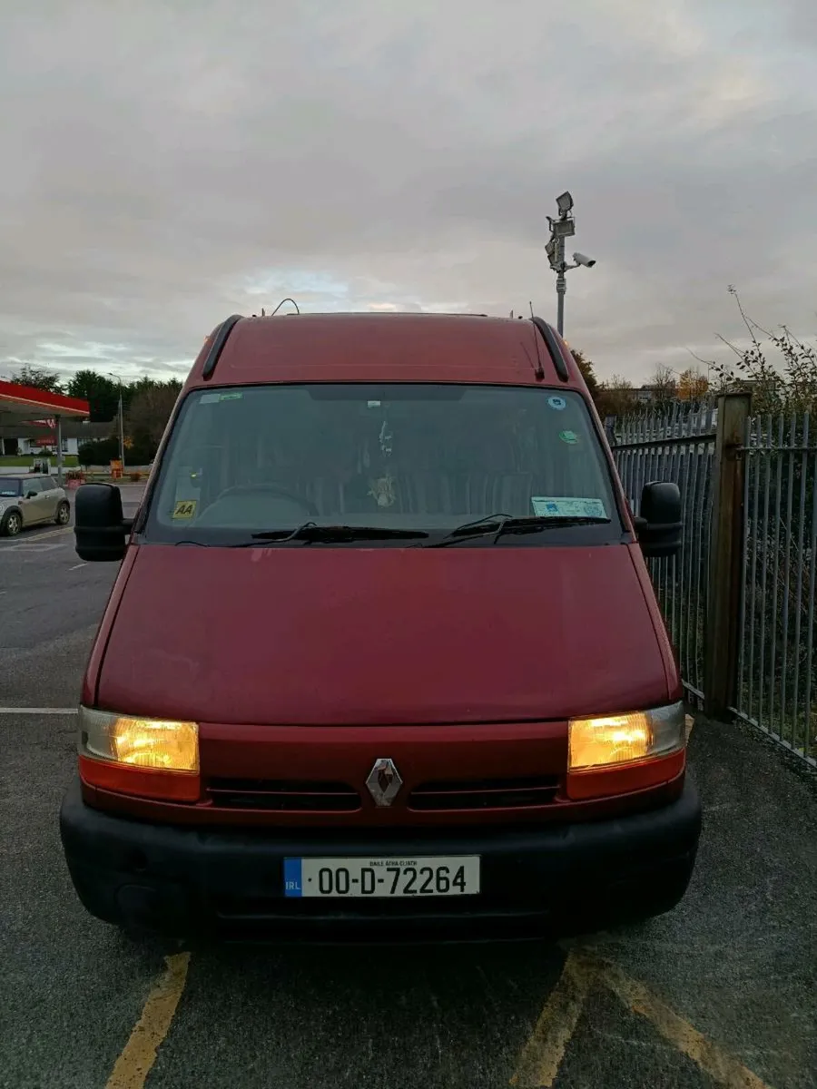 Renault Master Campervan 4 Berth - Image 3