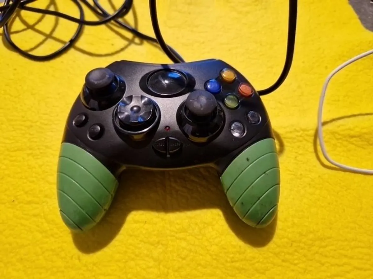 xbox controller first console - Image 1