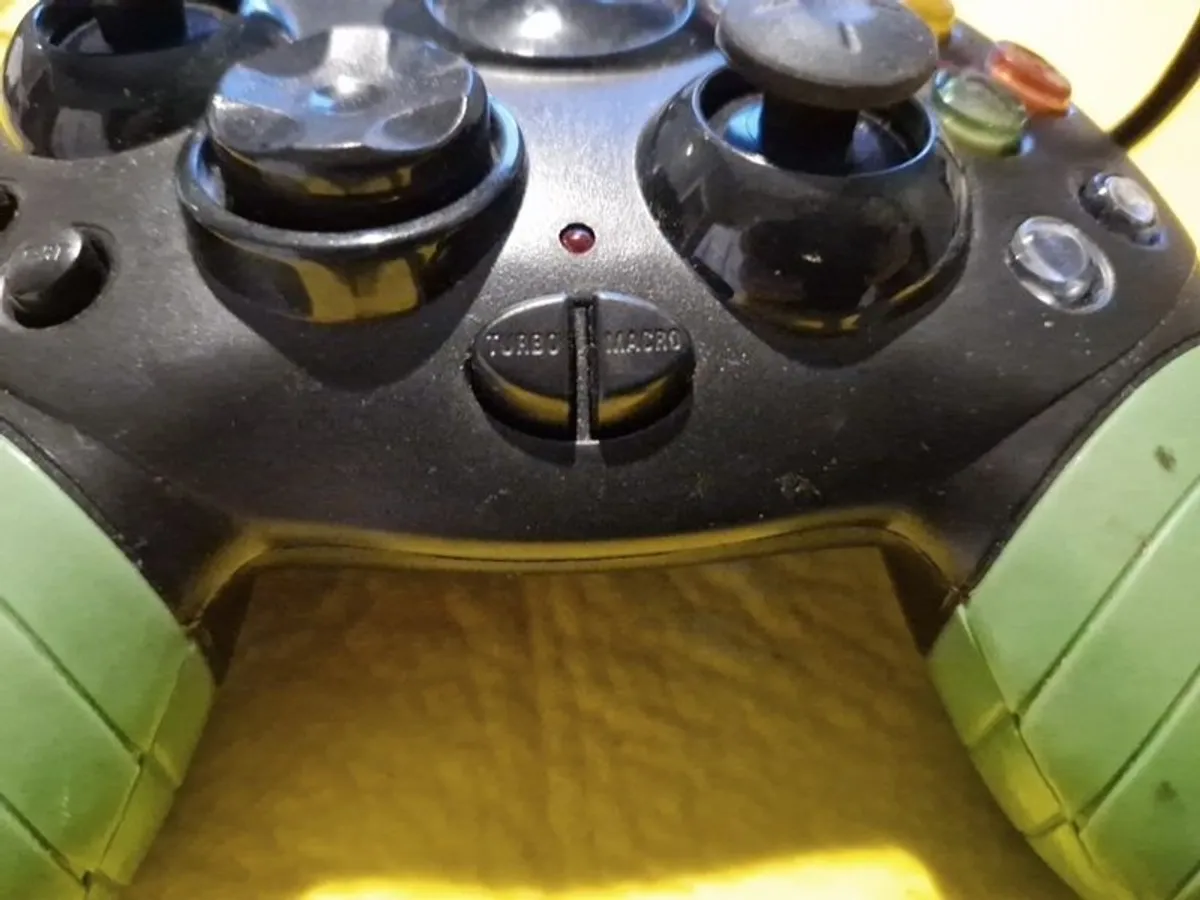 xbox controller first console - Image 3