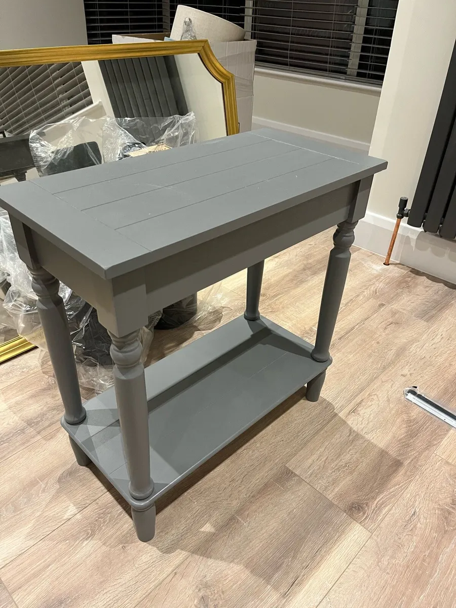 Grey side table - Image 1